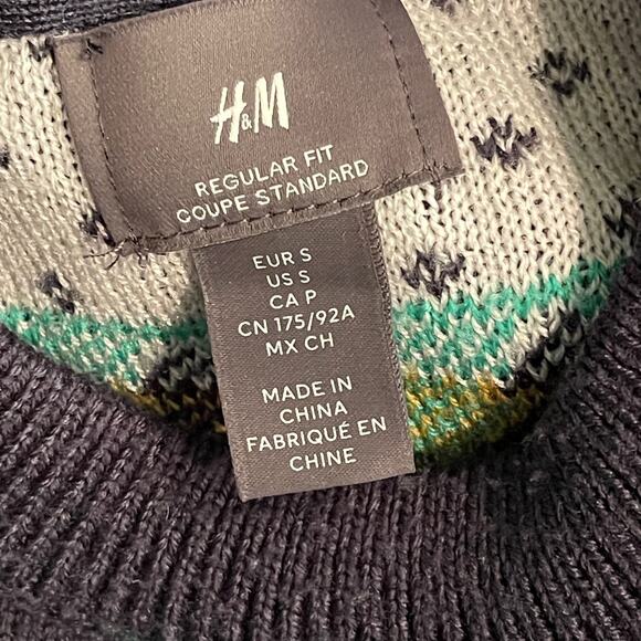 H&M HO HO HO ALL THE CHRISTMAS THINGS Holiday Sweater Size Small - Picture 4 of 5